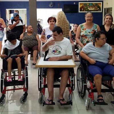 Doações de cadeiras de roda para os pacientes do município de IGARAPAVA
